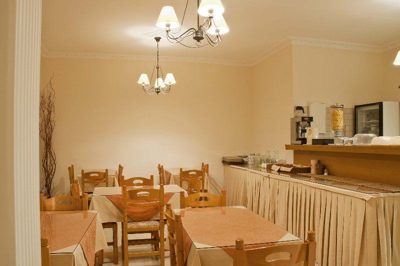 Karidis Hotel Kamári Buitenkant foto